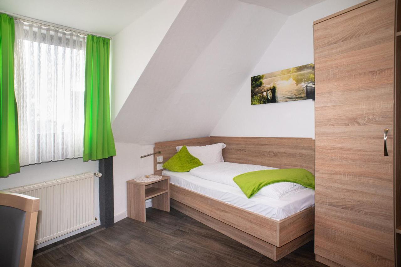 Hotel Garni Haus Schoenberger Heiligenhaus Eksteriør billede